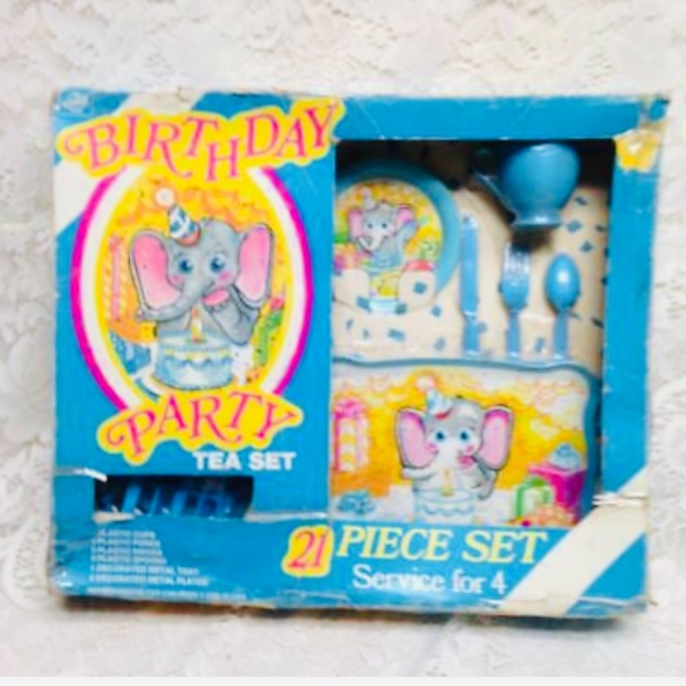1960s Ohio Art, Birthday Party 21-pc Child’s Tin Tea Set In Orig. Box